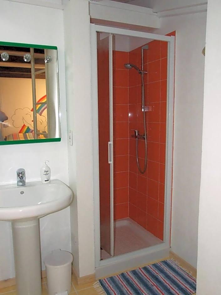 Triple Room Private Bathroom