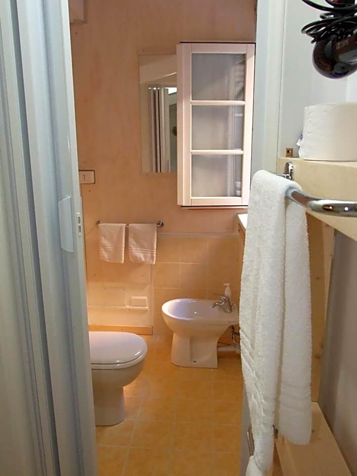 Triple Room Private Bathroom